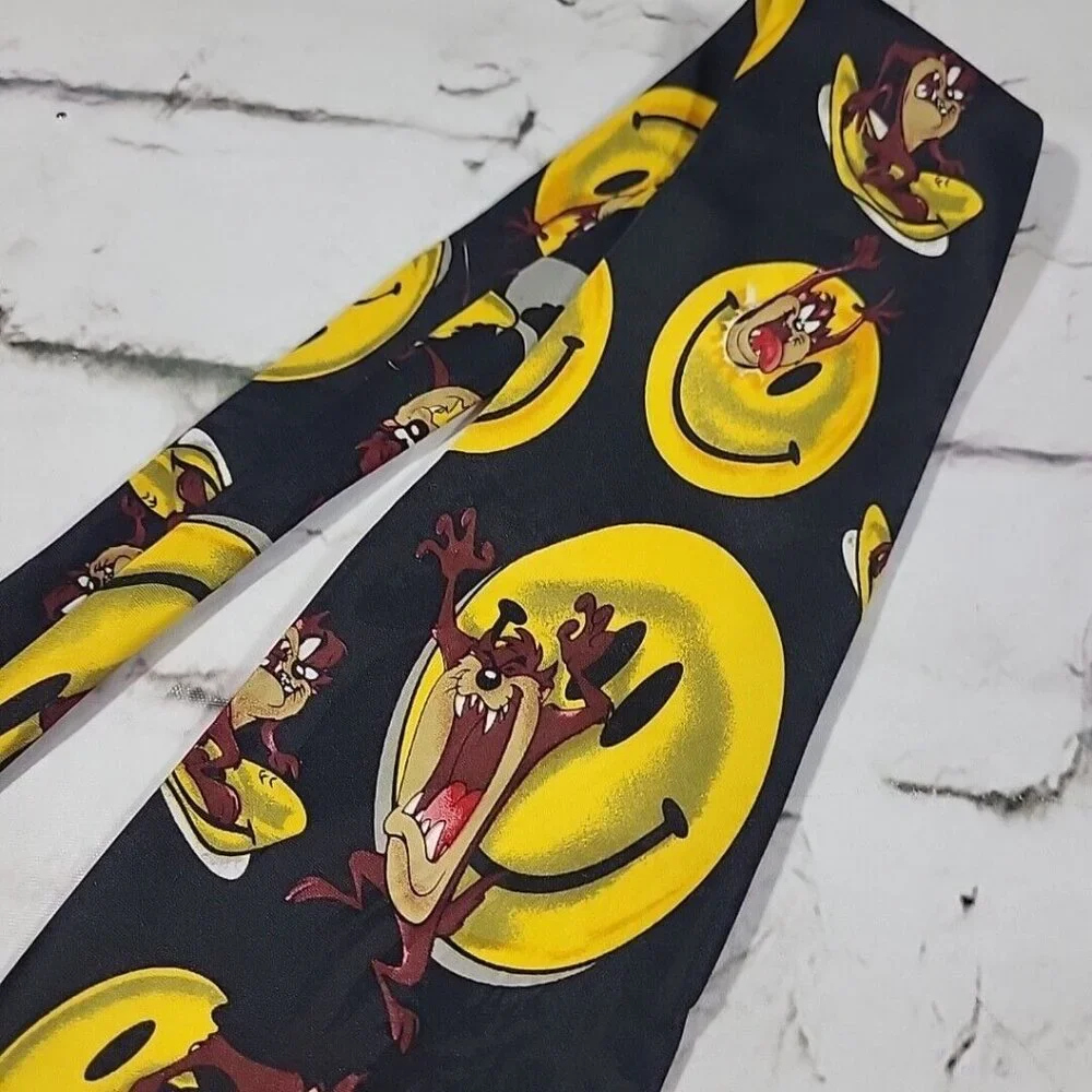 Vintage 1996 Looney Tunes Mania Tasmanian Devil Smiley Face Tie‎